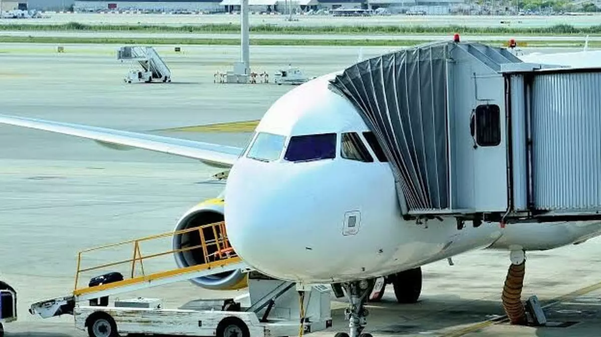 Более 10 тысяч казахстанцев вывезены с Ближнего Востока 61 рейсом