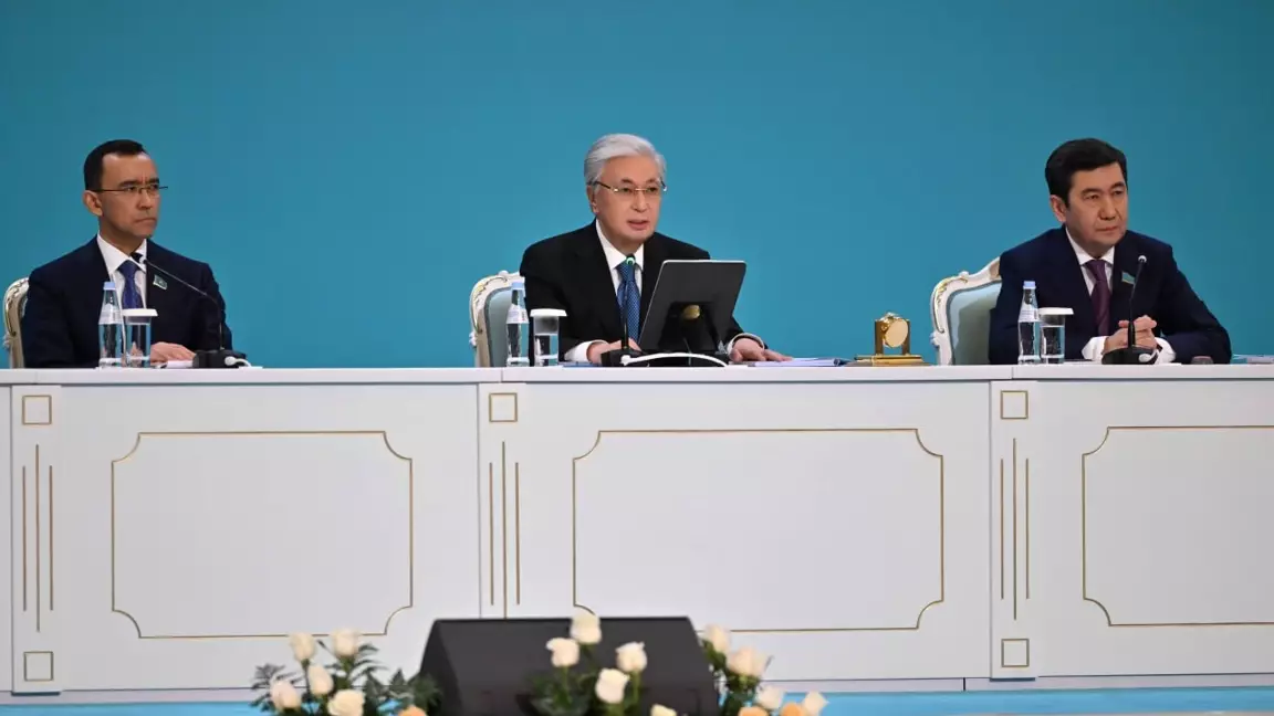 "Соғыс өрті Каспий маңындағы көршілес ел аумағынан шықты". Тоқаев Таяу Шығыстағы ахуал туралы айтты