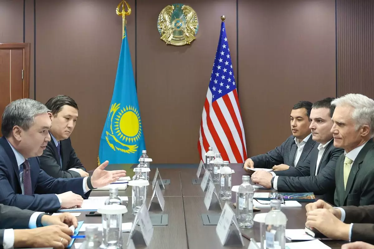 Казахстан запретил США вывозить стратегическое сырье