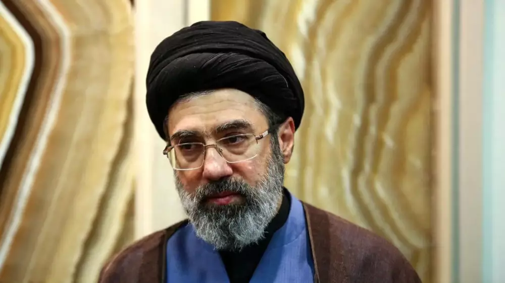 Иран жаңа Жоғарғы көшбасшының жарақат алғанын растады