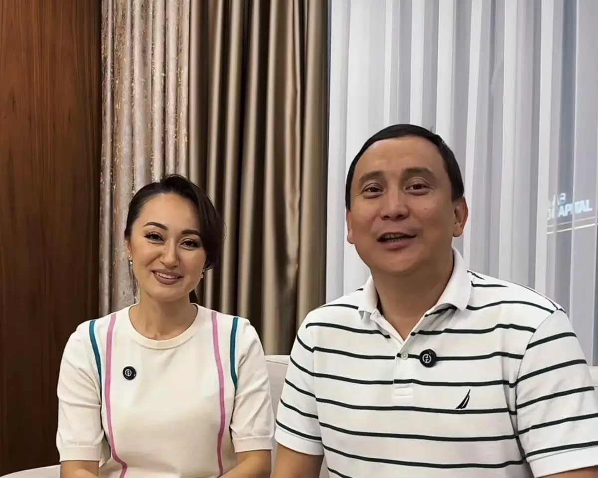 «Бөлек жату туралы ой болған жоқ»: Қайрат Әділгерейдің жары отбасы құпиясын айтты (ВИДЕО)