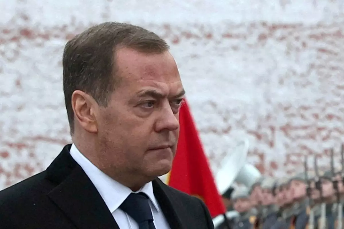 Экс-президент России предупредил о зомби‑апокалипсисе из‑за США