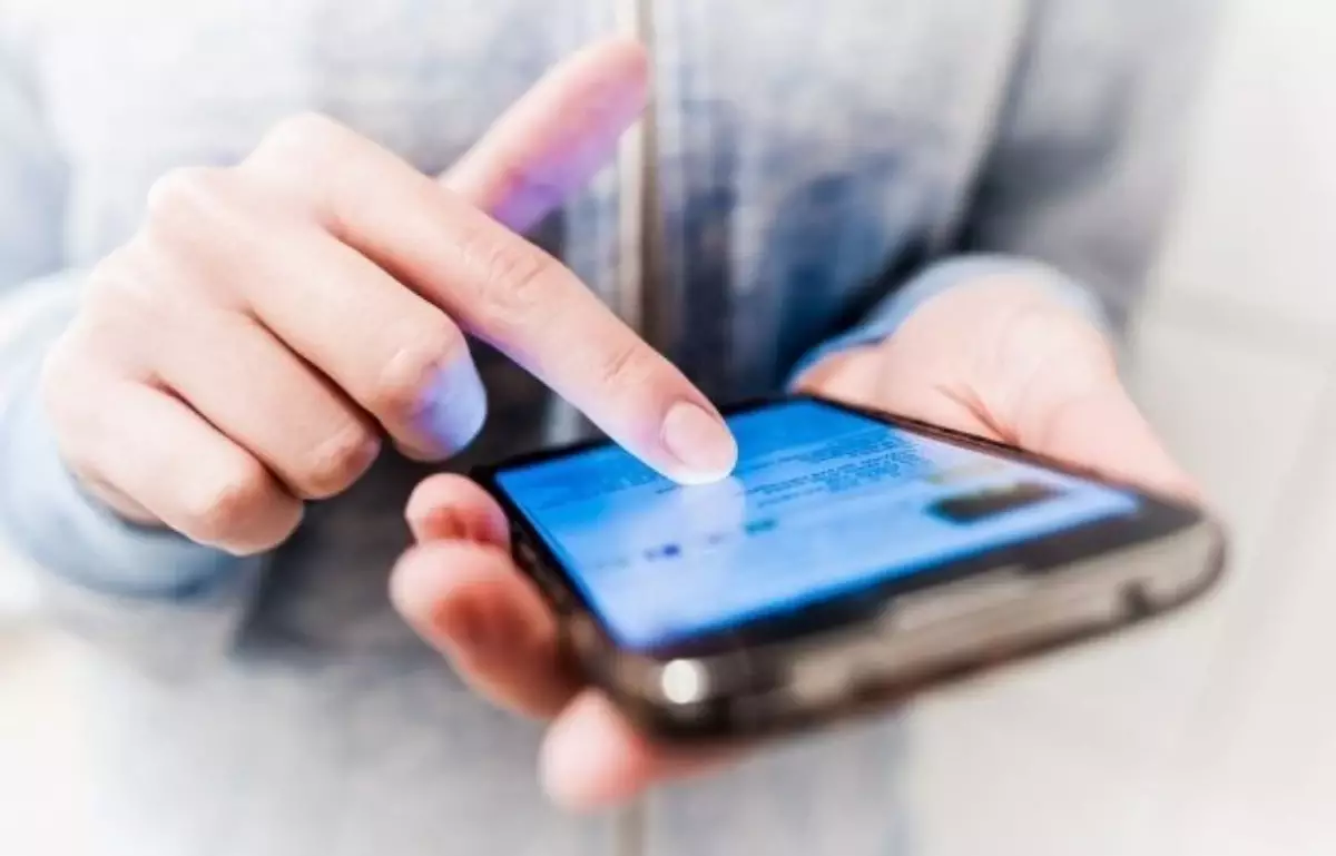 Қазақстанда референдум алдында алаяқтар көбейіп, азаматтардан SMS код сұрап жатыр