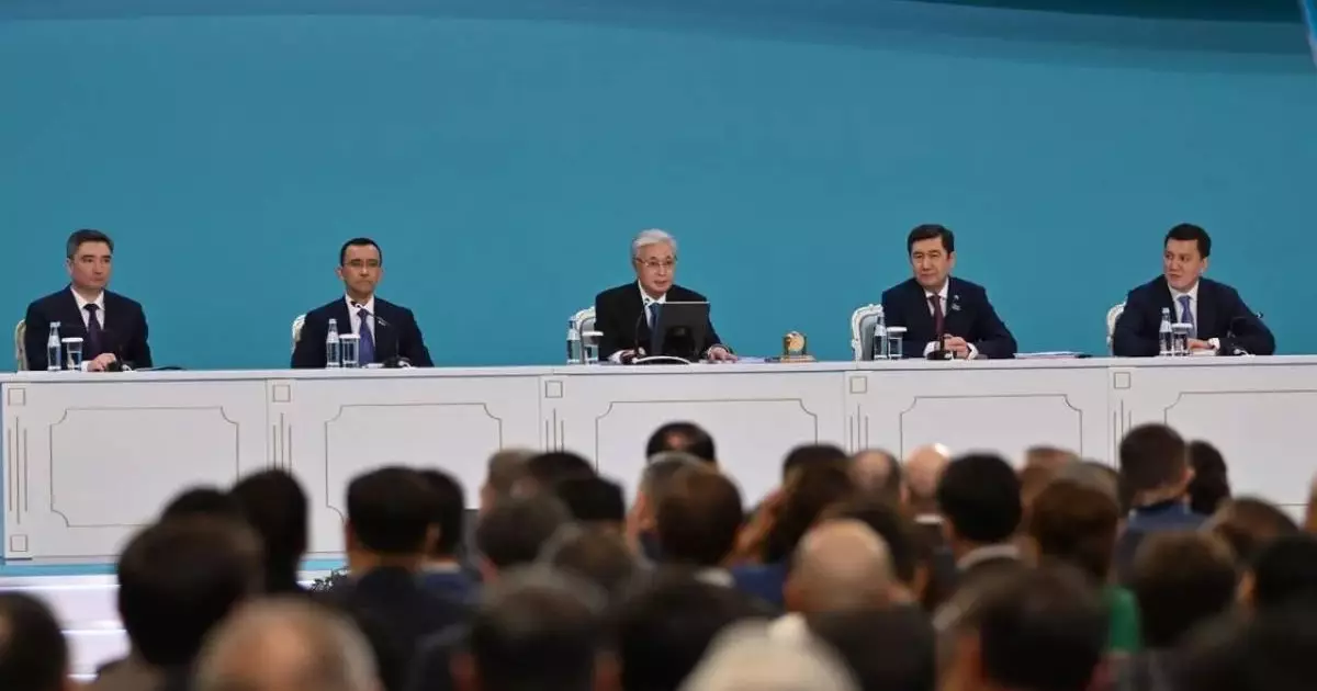  `Жаңа Конституция жобасы сіздерге арналған`: Тоқаев еліміздің жастарына үндеу жасады 