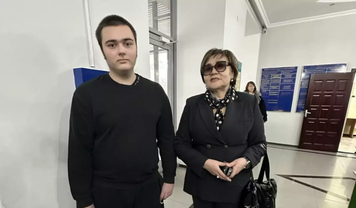 Путин саясатына қарсы шығып, Ресейден қашып кеткен жасөспірім Қазақстанда қалатын болды