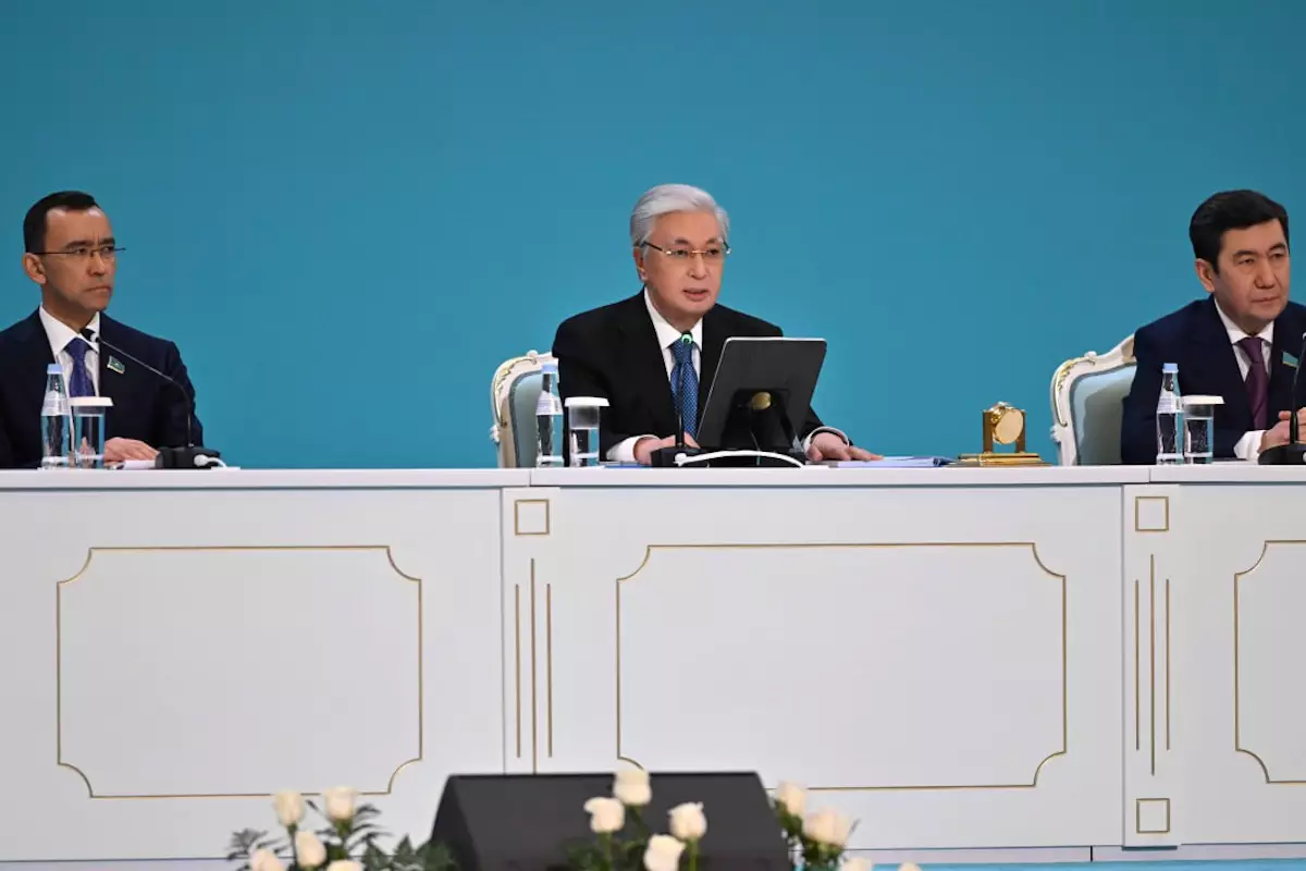 Токаев: эпоха «серых кардиналов» заканчивается