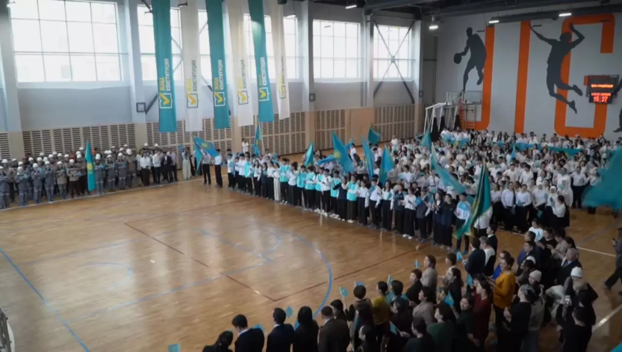 Жезқазғанда жастар жаңа Конституция жобасын талқылады