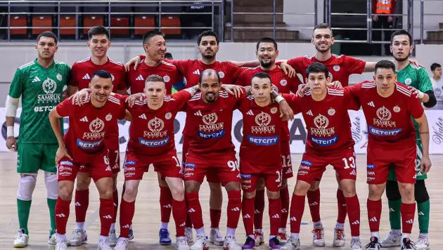 "Кайрат" задумался о смене тренера и возвращении легенды после фиаско в ЛЧ