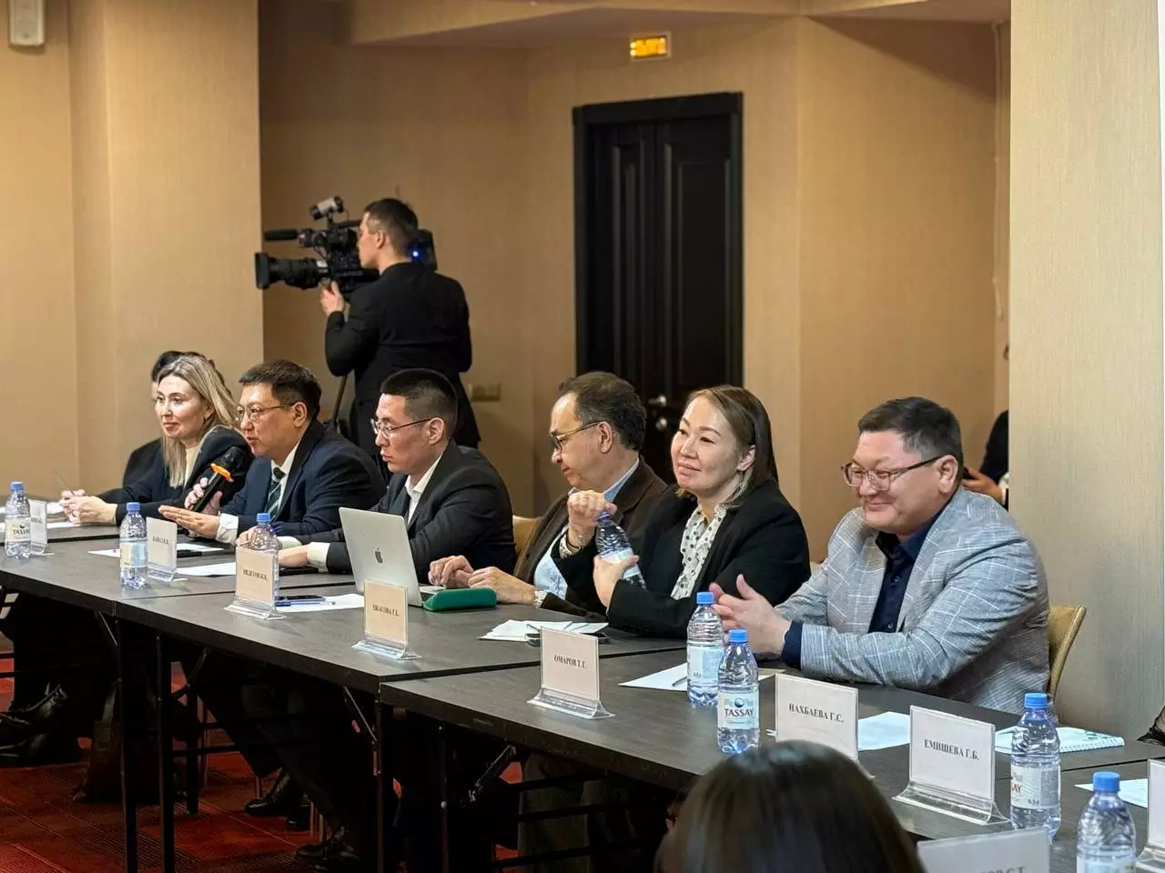 Эксперты обсудили роль партий в новой конституционной модели Казахстана