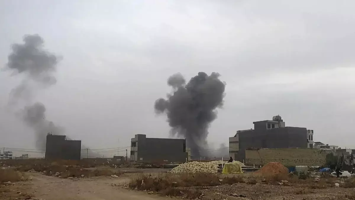 Военный лагерь на юге Багдада подвергся удару