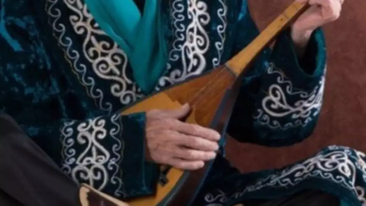 Более трёх тысяч жителей ВКО одновременно сыграют на домбре на Наурыз