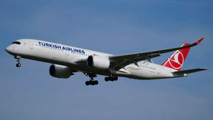 Рейс Turkish Airlines из Хошимина совершил вынужденную посадку в Самарканде