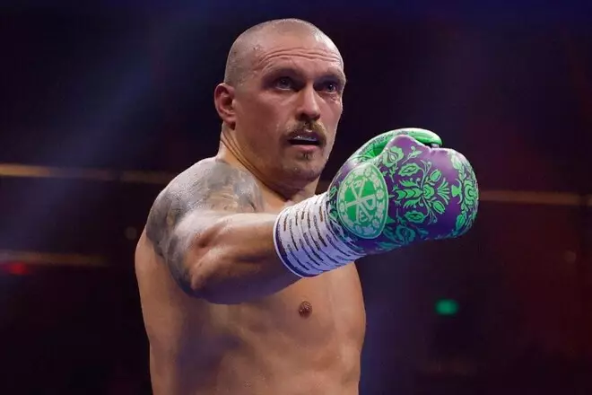 В Казахстане выбрали победителя в бою Усика и Фьюри.