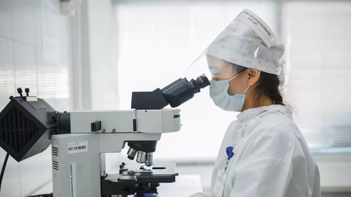 ПРООН помогла купить Казахстану спецавто для лабораторий