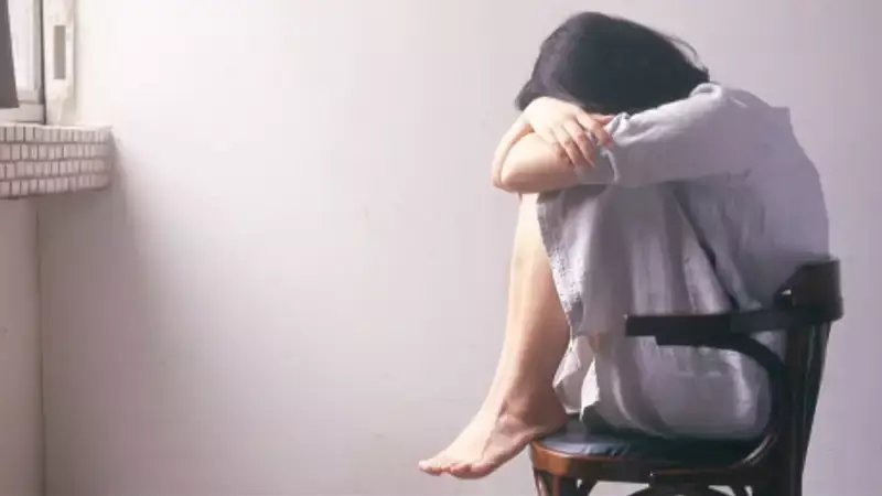 БҚО-да 16 жастағы қызды зорлады деп айыпталған шенеунік ұсталды