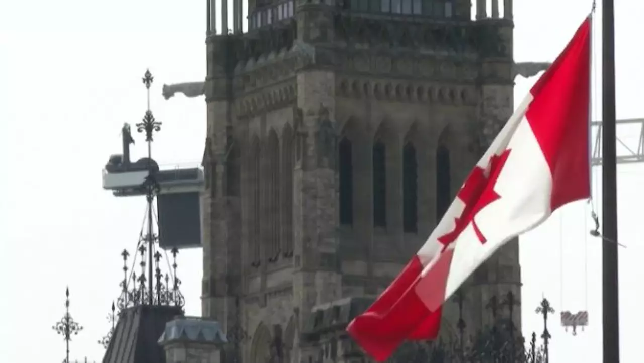 Канада усиливает оборону в Арктике