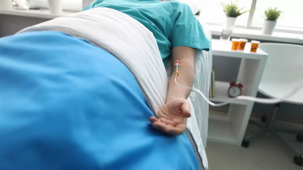 Пациент вышел из комы спустя 35 дней после тяжёлого ДТП в Шымкенте