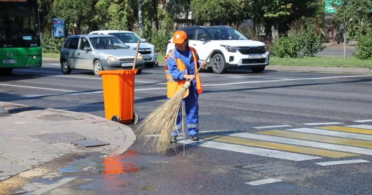  Көшең таза болса, көңілің таза 