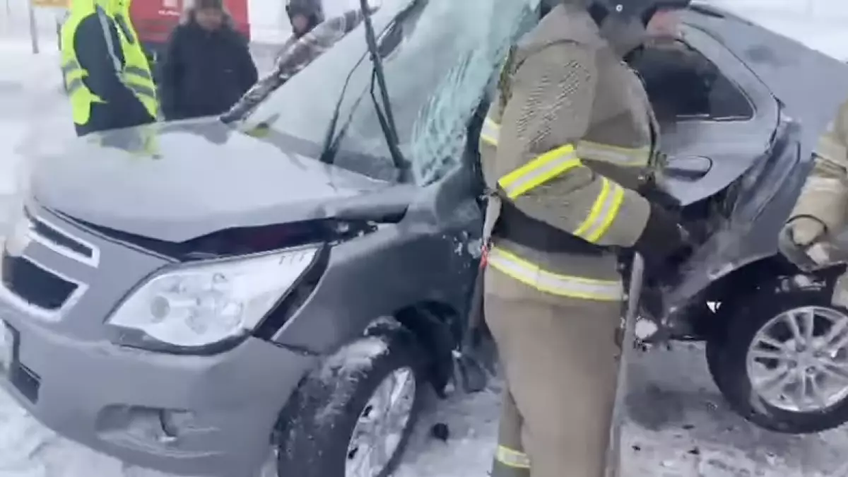 Қарағандыда жантүршігерлік жол апаты орын алды (ВИДЕО) 