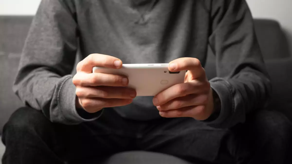 «Қарызға батып, өмірден түңілдім»: Лудоманиядан айыққан азамат өз басынан өткенін айтты