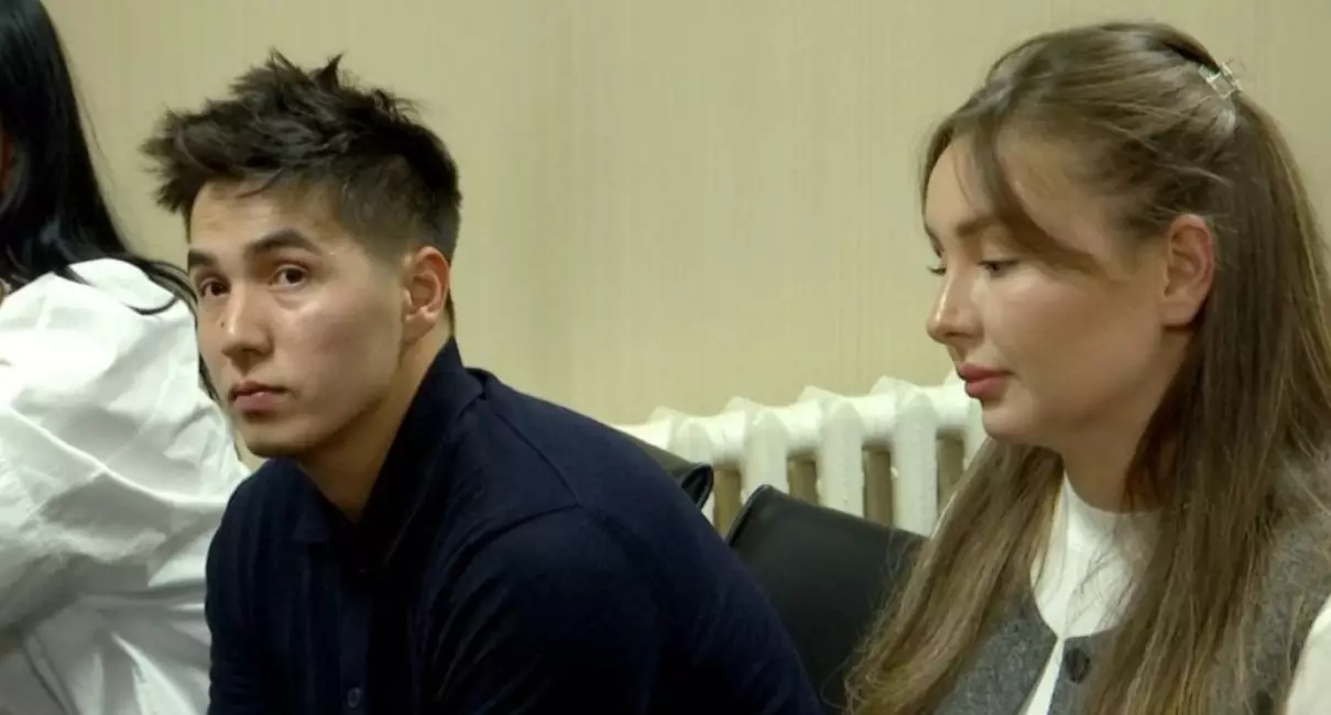 Атышулы блогер Жанабыловтардың ісі сотқа жолданды