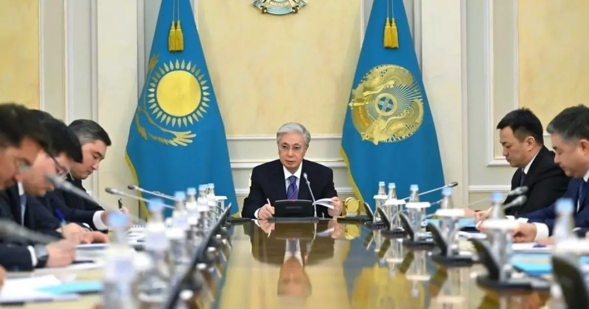  Digital Qazaqstan: Тоқаев цифрландыру процесі баяу жүріп жатқанын сынға алды 