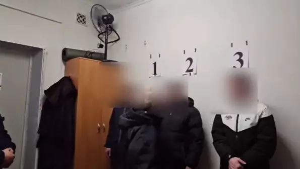 Қарағандыда «туыстарынан» сәлемдеме алған зейнеткерлер ақшаларынан айырылды