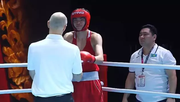 Казахстанский боксёр нокаутом выиграл медаль на международном турнире