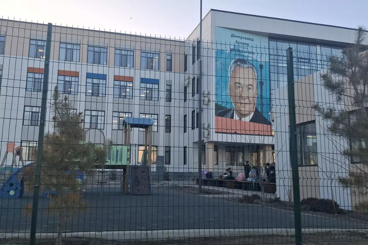 Инцидент с ножницами произошел в школе Binom в Атырау