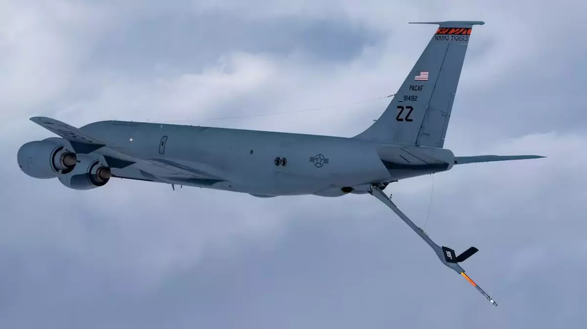 США подтвердили гибель всех шести членов экипажа KC-135, разбившегося в Ираке