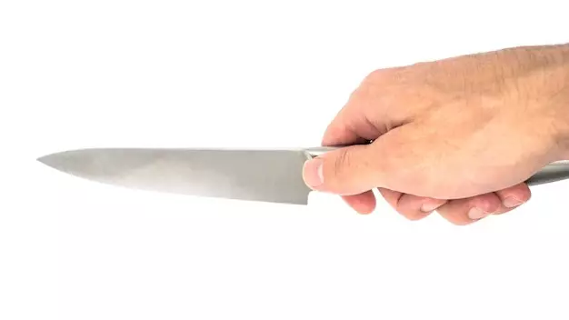 Ученицу ранили в школе Атырау