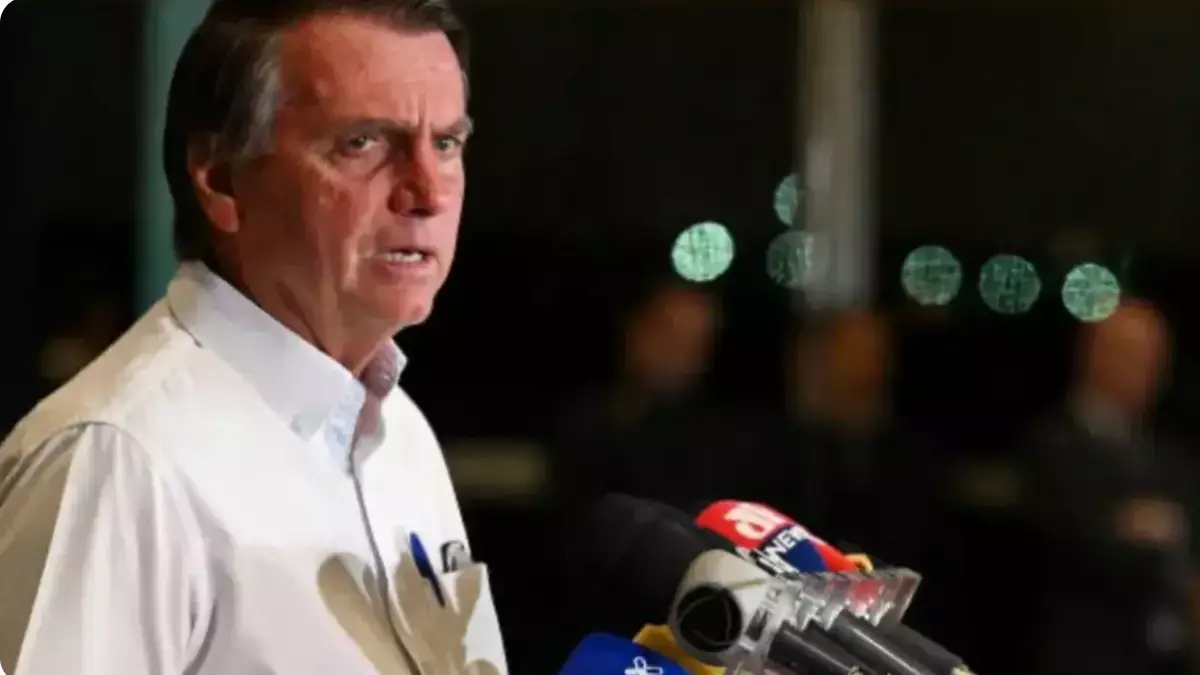 Түрмеден – ауруханаға: Бразилияның бұрынғы президенті Жаир Болсонаро ауыр халде