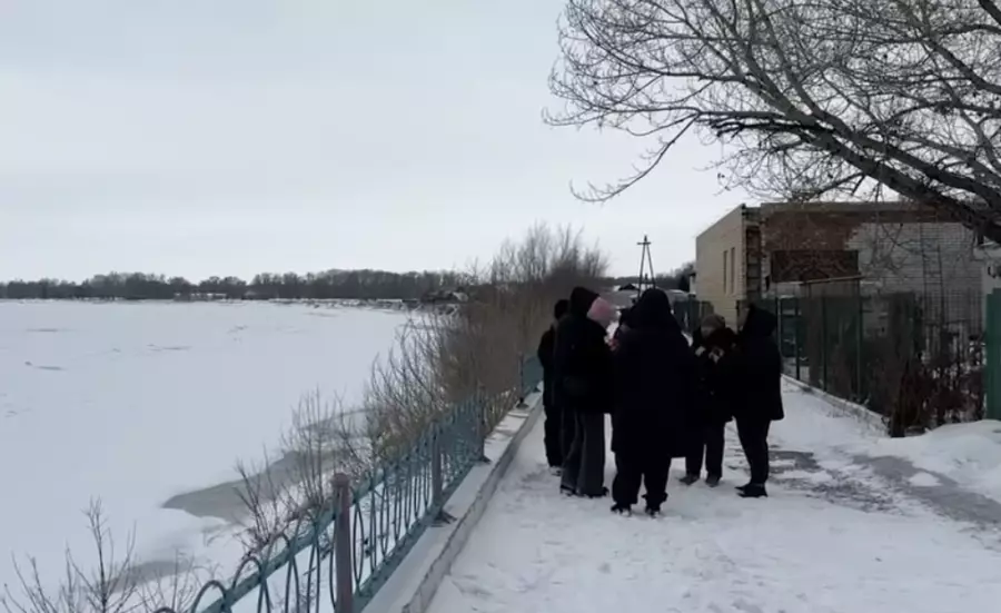 Семейдегі жұмбақ оқиға: 9 жыл бұрын жоғалған қызды қайта іздеу сұралды