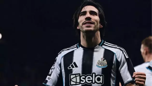 "Манчестер Юнайтед" нацелился на лидера сборной Италии