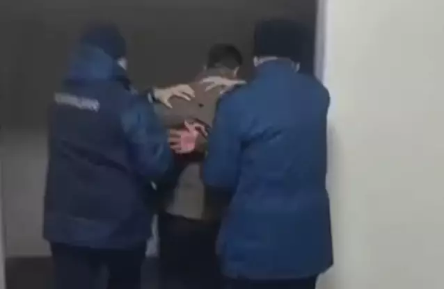 Астанада фельдшерге шабуыл жасаған ер адам ұсталды