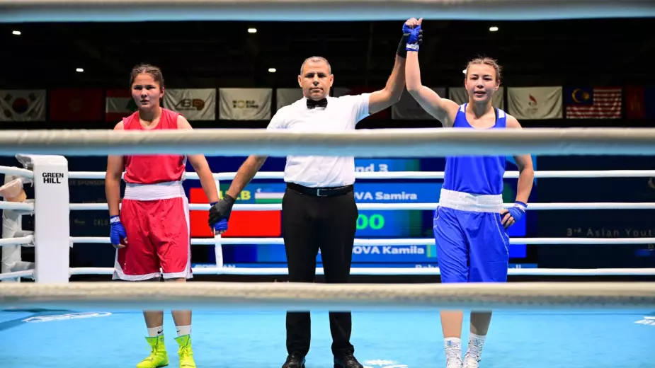 Как казахстанские боксёрши выступили в полуфиналах U-19 Futures Cup