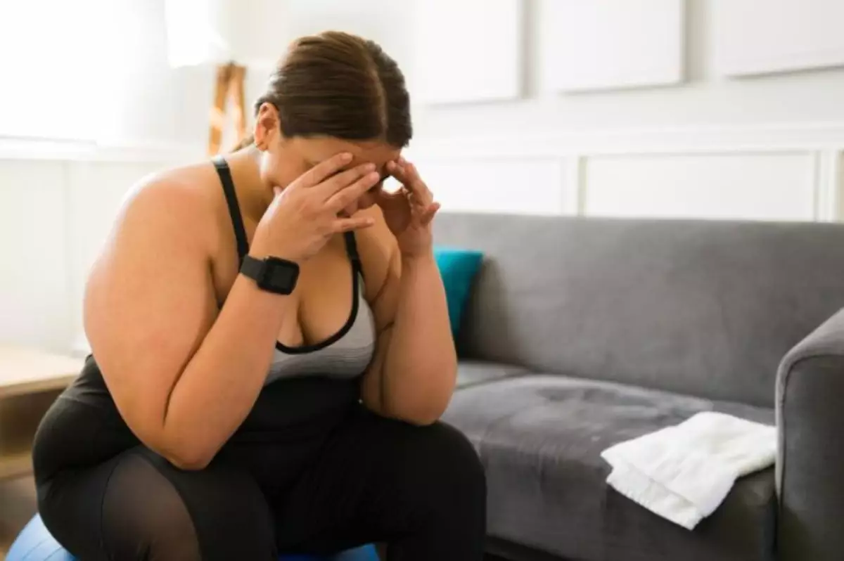 "Семіздер жеп қойыпты": Ақтауда фитнес-орталықтың жаттықтырушысы желіде әйелдерді қорлап жазба жариялаған