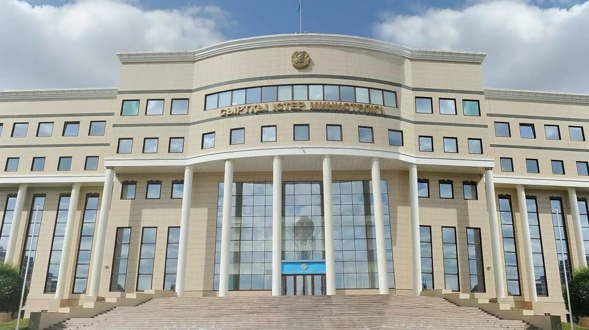 Казахстан завершил эвакуацию более 10 тысяч граждан с Ближнего Востока