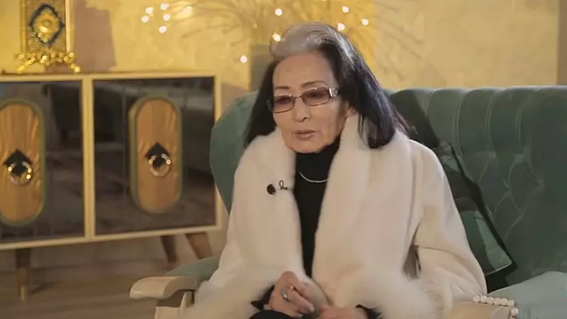 "Назарбаевқа "Сіз біздің аспандағы күнімізсіз" деп айтқан ақындар болды". Ақын Марфуға Айтхожина Назарбаевқа "жағымпазданып жыр жазған" замандастарын еске алды