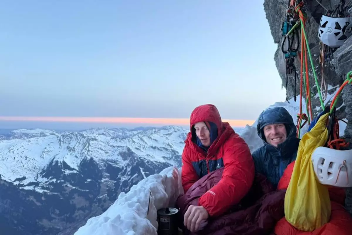 Казахстанцы впервые покорили «стену смерти» в Альпах