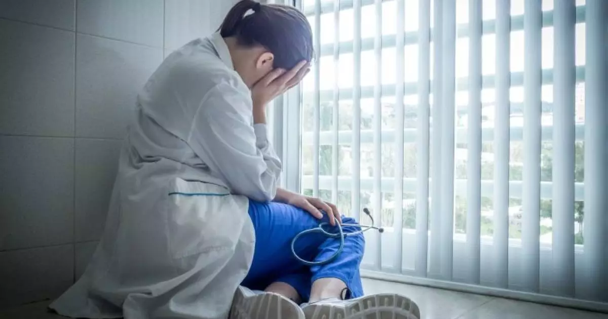  Фельдшер скорой помощи пострадал при нападении в Астане 