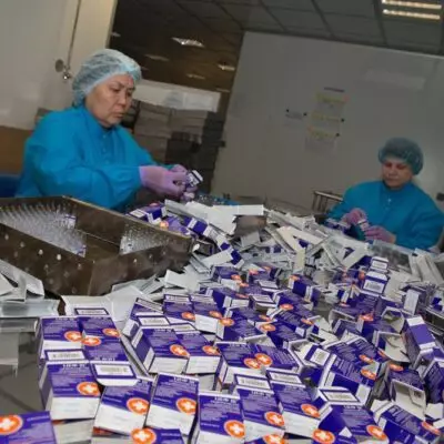 Минздрав: доля казахстанской фармпродукции достигла 40% от рынка лекарств.