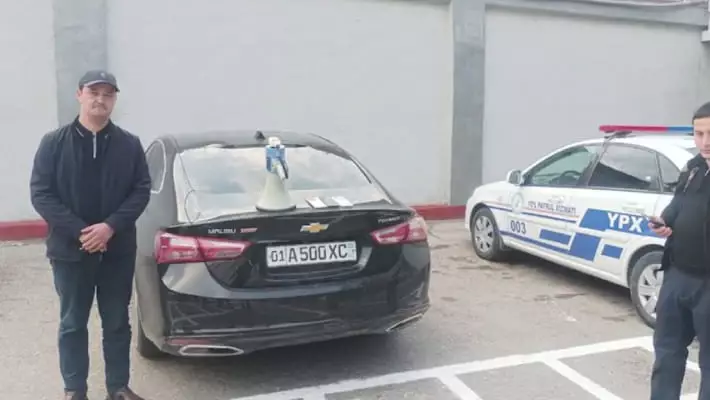 Водителя Malibu в Намангане лишили прав за мегафон на дороге