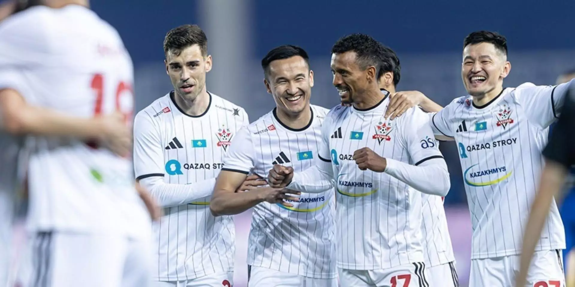 Футболисты «Актобе» получили тройные премиальные