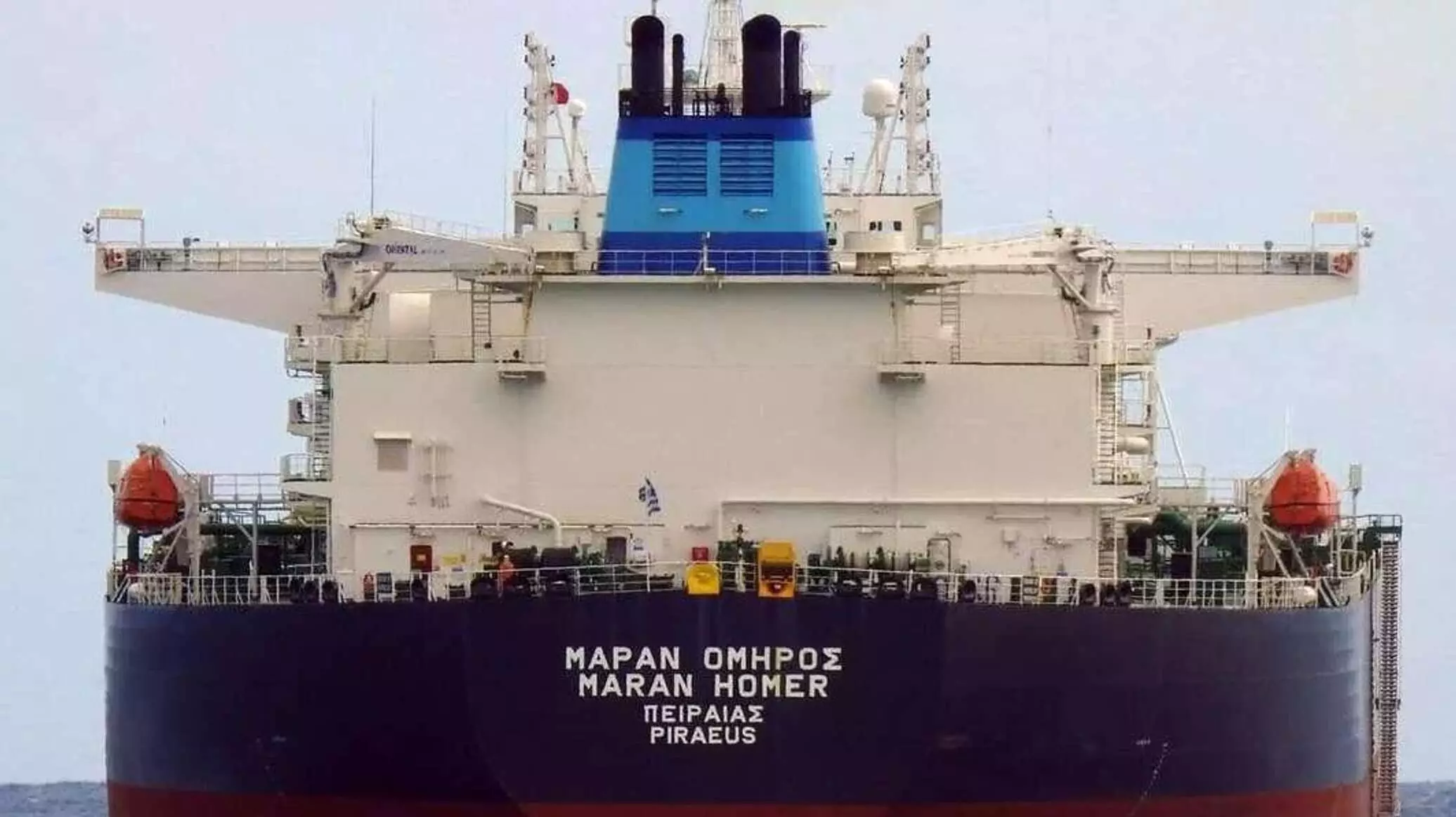 Греческий танкер атакован по пути в порт Новороссийск за казахстанской нефтью.