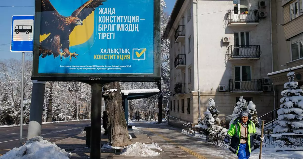 Крупнейшая конституционная реформа в истории Казахстана