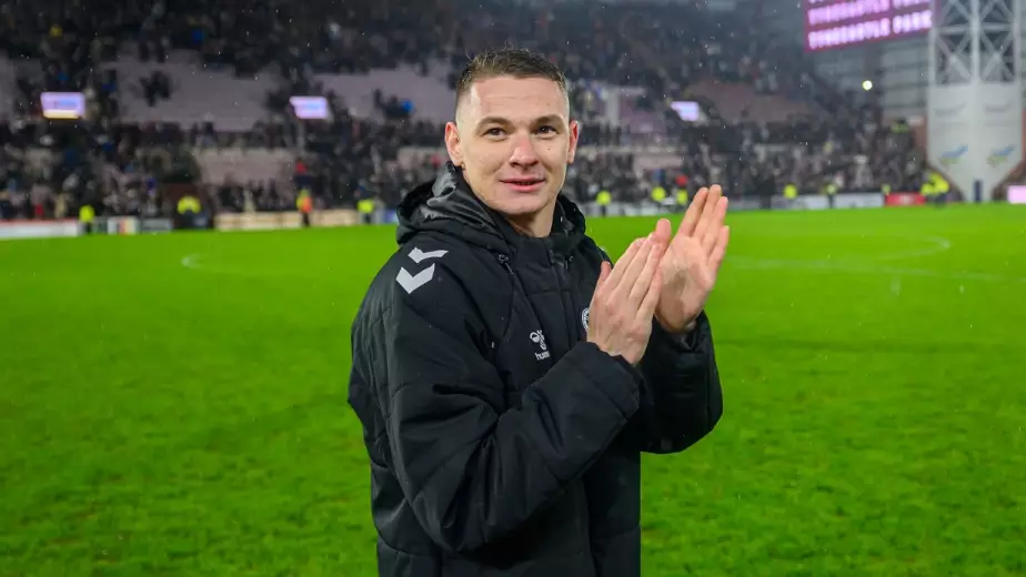 "Хартс" проиграл в чемпионате Шотландии, Чесноков появился на поле со скамейки