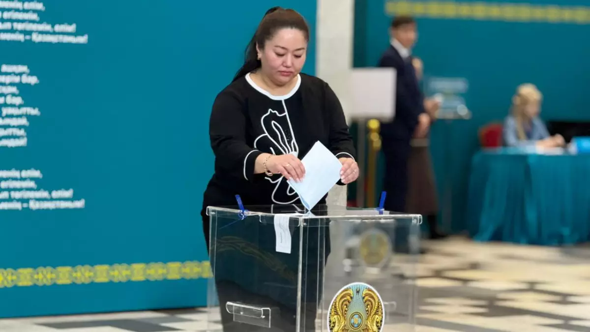 Фоторепортаж: Елімізде референдум басталды