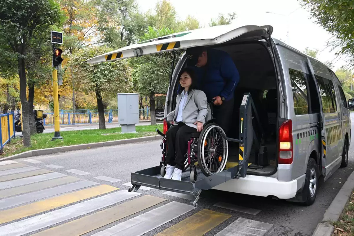 Алматыда референдум күні «Инватакси» қызметі тегін жұмыс істейді