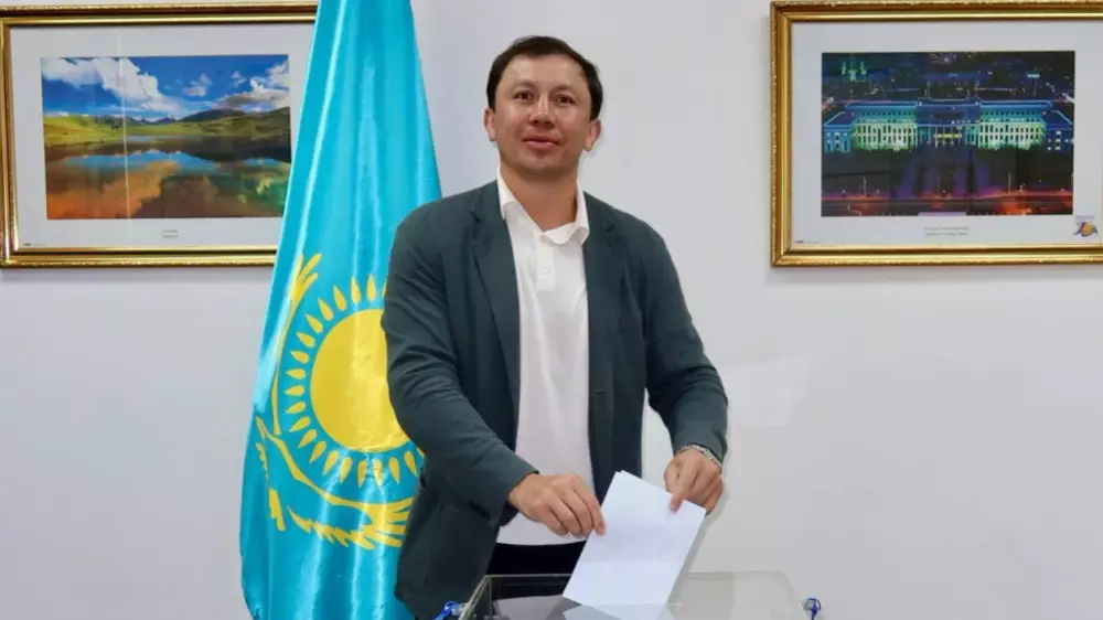 Референдум: Головкин отдал свой голос в Таиланде